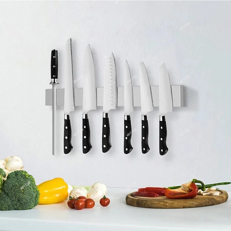 Настенный магнитный держатель  – обзор и цена Magnetic Knife Strip